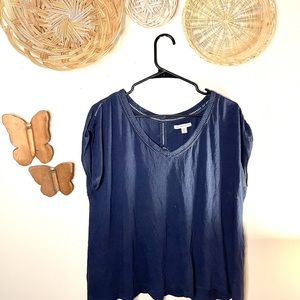 American eagle navy top